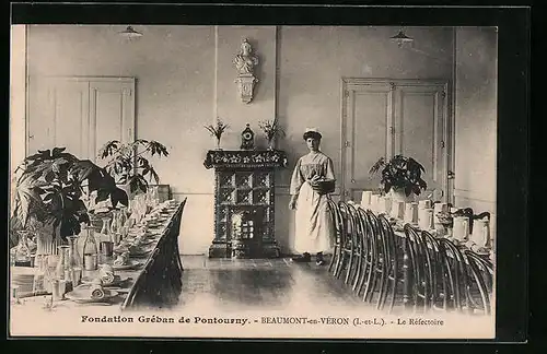 AK Beaumont-en-Véron, Fondation Gréban de Pontourny, Le Réfectoire