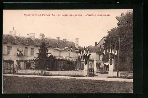 AK Beaumont-en-Véron, Asile St.Joseph, L`entrée principale