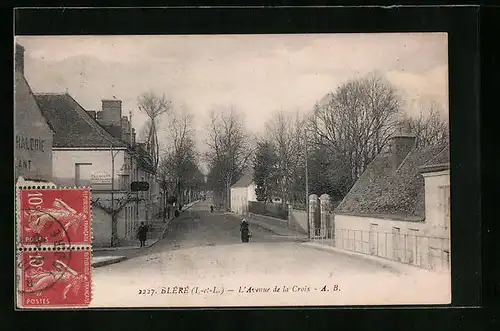 AK Bléré, L`Avenue de la Croix