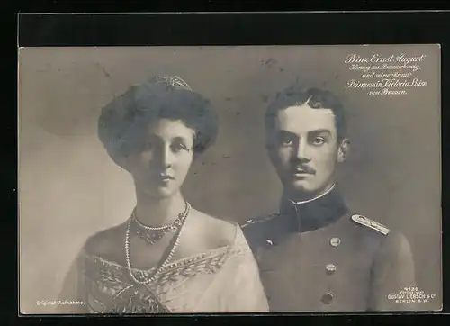 AK Prinzessin Victoria Luise und Ernst August Herzog von Braunschweig im Anzug portraitiert