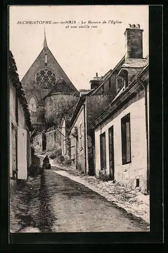 AK St-Christophe-sur-le-Nais, La Rosace de l`Eglise et une vieille rue