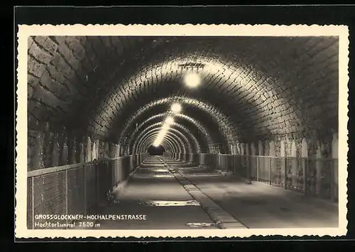 Foto-AK Heiligenblut, Hochalpenstrasse im Hochtortunnel, Grossglockner