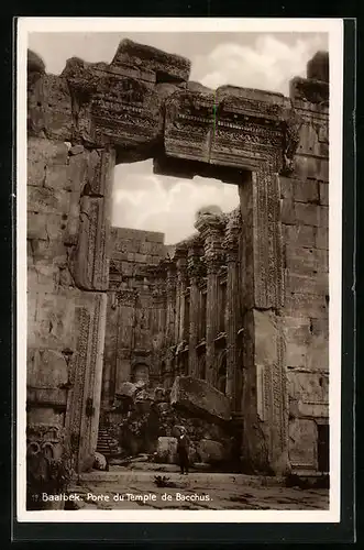 AK Baalbek, Porte du Temple de Bacchus