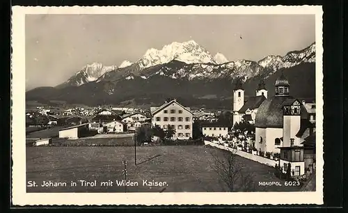 AK St. Johann, Totalansicht mit dem Wilden Kaiser