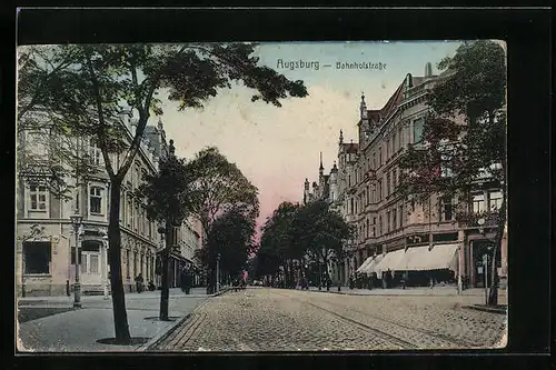 AK Augsburg, Blick in die Bahnhofsstrasse mit Geschäften