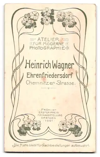 Fotografie Heinrich Wagner, Ehrenfriedersdorf, Chemnitzer Strasse, Junger Soldat in Uniform