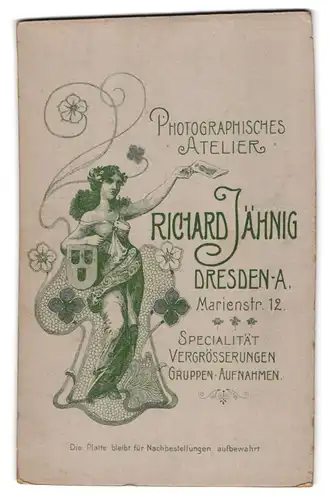 Fotografie Richard Jähning, Dresden, Marienstr. 12, Frau im durchsichtigen Kleid mit Wappenschild und steifen Nippeln