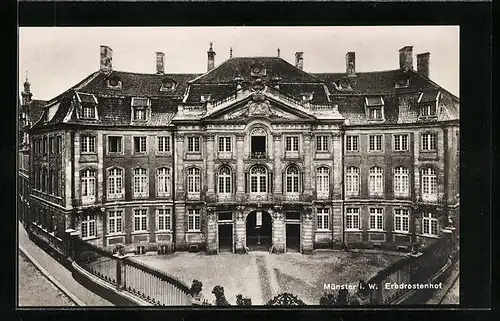 AK Münster i. W., Blick in den Erbdrostenhof