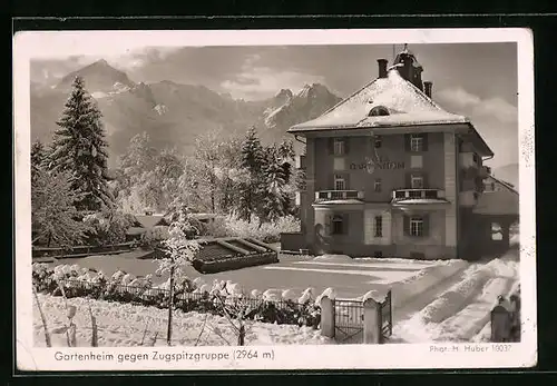 AK Garmisch, Hotel Villa Gartenheim im Winterkleid