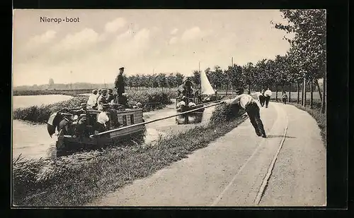 AK Mann treidelt Nierop-boot