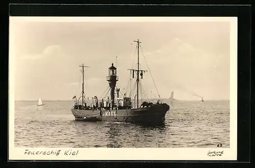 AK Feuerschiff Kiel mit Beiboot