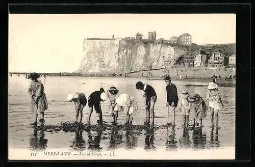 AK Mers-sur-Mer, Sur la Plage