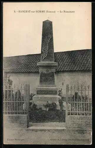 AK Hangest-sur-Somme, Le Monument