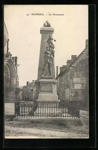 AK Moreuil, Le Monument aux Morts