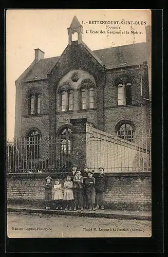 AK Bettencourt-Saint-Ouen, L`Ecole des Garcons et la Mairie