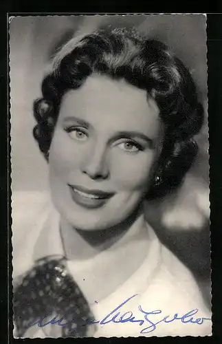 AK Schauspielerin Antje Weisgerber in weisser Bluse mit Schleife, Autograph