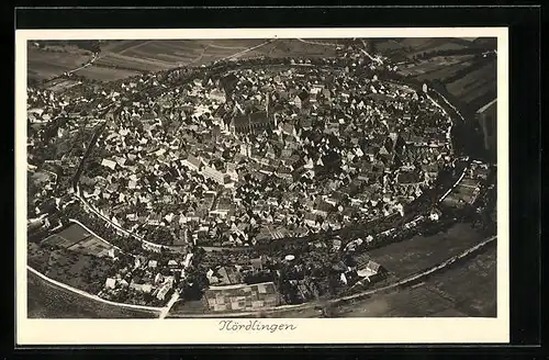 AK Nördlingen, Ortsansicht aus der Vogelschau