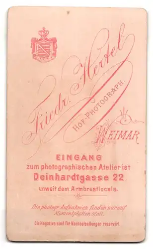 Fotografie Atelier F. Hertel, Weimar, Deinhardtgasse 22, Einjährig-Freiwilliger in Uniform