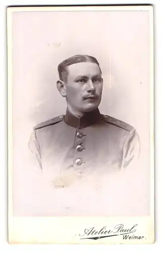 Fotografie Atelier Paul, Weimar, Seminarstrasse 6, Junger Soldat in Uniform