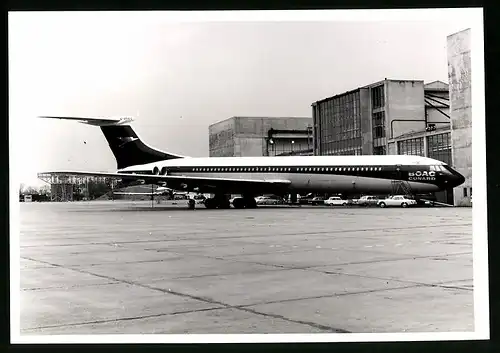 Fotografie Flugzeug Vickers VC10, Passagierflugzeug der BOAC Cunard, Kennung G-ASGC