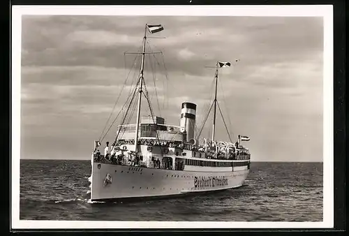 AK Passagierschiff Dampfer Kaiser auf der Ostsee