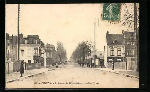 AK Amiens, L`Avenue du Général-Foy, Café Lelarge