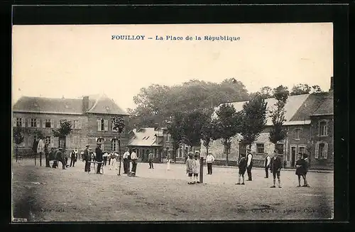AK Fouilloy, La Place de la République