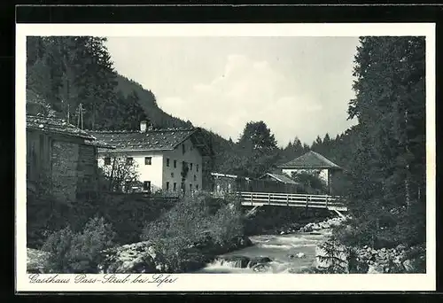 AK Pass-Strub, Gasthaus mit Fluss