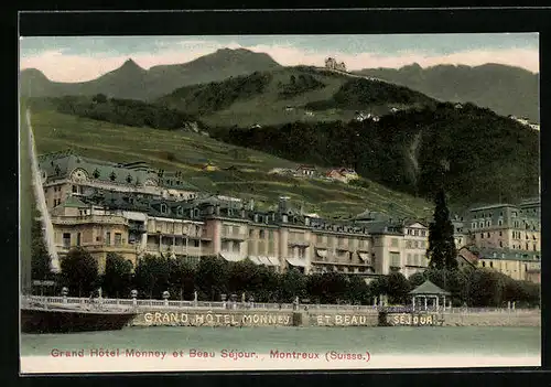 AK Montreux, Grand-Hotel Monney vor Berglandschaft