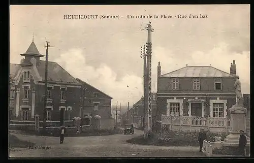 AK Heudicourt, Un coin de la Place, Rue d`en bas