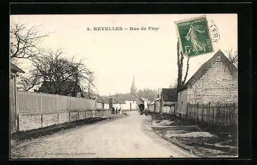 AK Revelles, Rue de Fluy, Strassenpartie