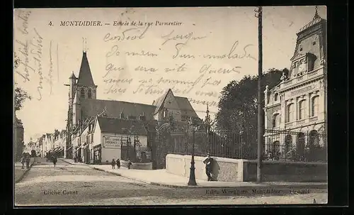 AK Montdidier, Entrée de la rue Parmentier, Strassenpartie