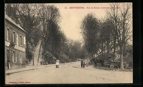AK Montdidier, Rue de Rouen et Anciens Remparts