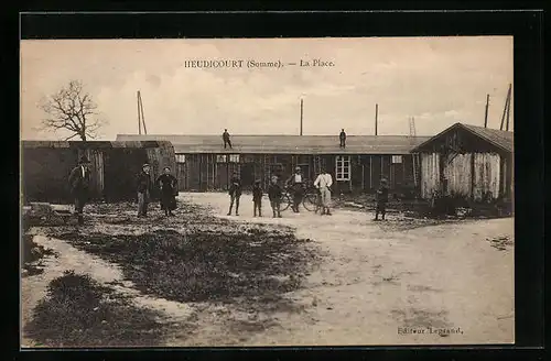 AK Heudicourt, La Place