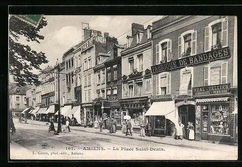 AK Amiens, La Place Saint-Denis