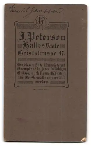 Fotografie J. Petersen, Haale a. Saale, Geiststrasse 47, Herr mit Zwirbelbart und Krawatte