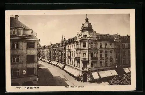 AK Rosenheim, Münchener Strasse mit Geschäften