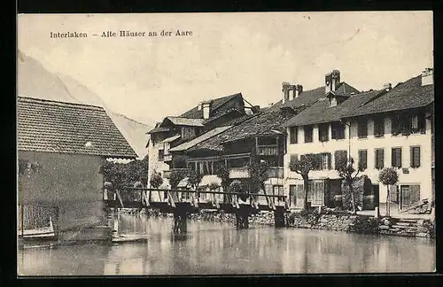 AK Interlaken, Alte Häuser an der Aare