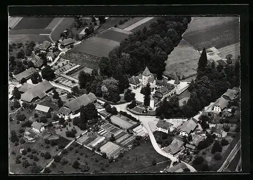 AK Münchenwiler bei Murten, Teilansicht, Fliegeraufnahme