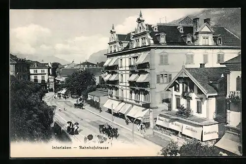 AK Interlaken, Bahnhofstrasse mit Café von Ed. Weber