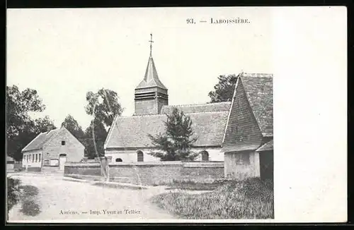 AK Laboissière, Strassenpartie mit Kirche