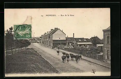 AK Moreuil, Rue de la Gare, Viehtrieb