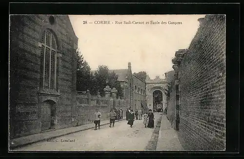 AK Corbie, Rue Sadi-Carnot et École des Garcons