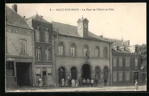 AK Ailly-sur-Noye, La Place de l`Hotel-de-Ville