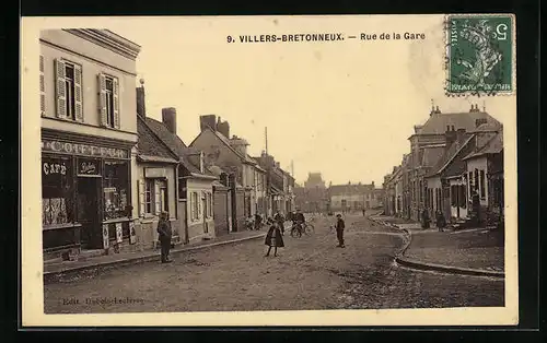 AK Villers-Bretonneux, Rue de la Gare, Strassenpartie