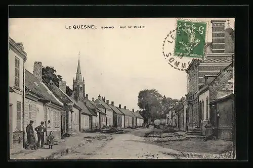 AK Le Quesnel, Rue de Ville