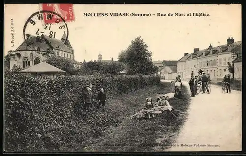AK Molliens-Vidame, Rue de Marc et l`Eglise