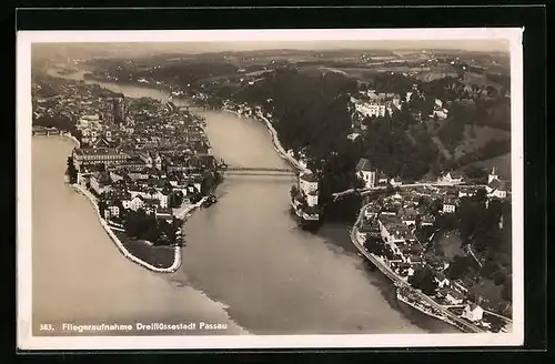 AK Passau, Fliegeraufnahme der Dreiflüssestadt