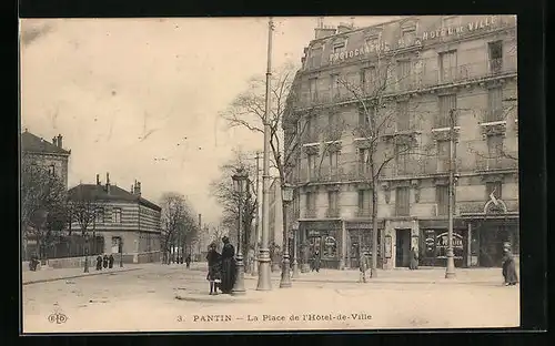 AK Pantin, La Place de l`Hotel-de-Ville