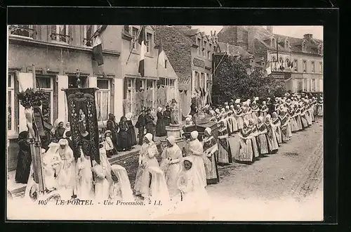 AK Le Portel, Une Procession
